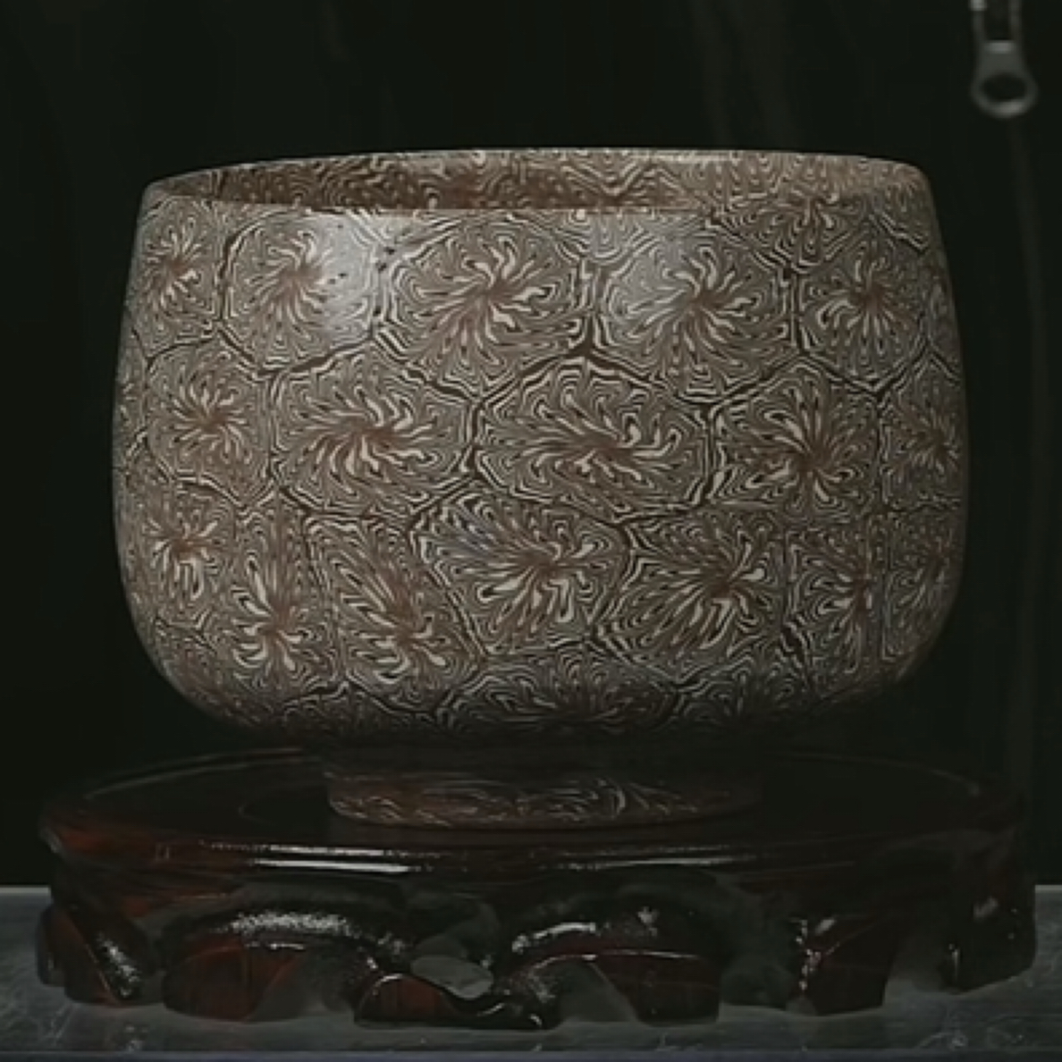 M当阳峪窑绞胎瓷钵