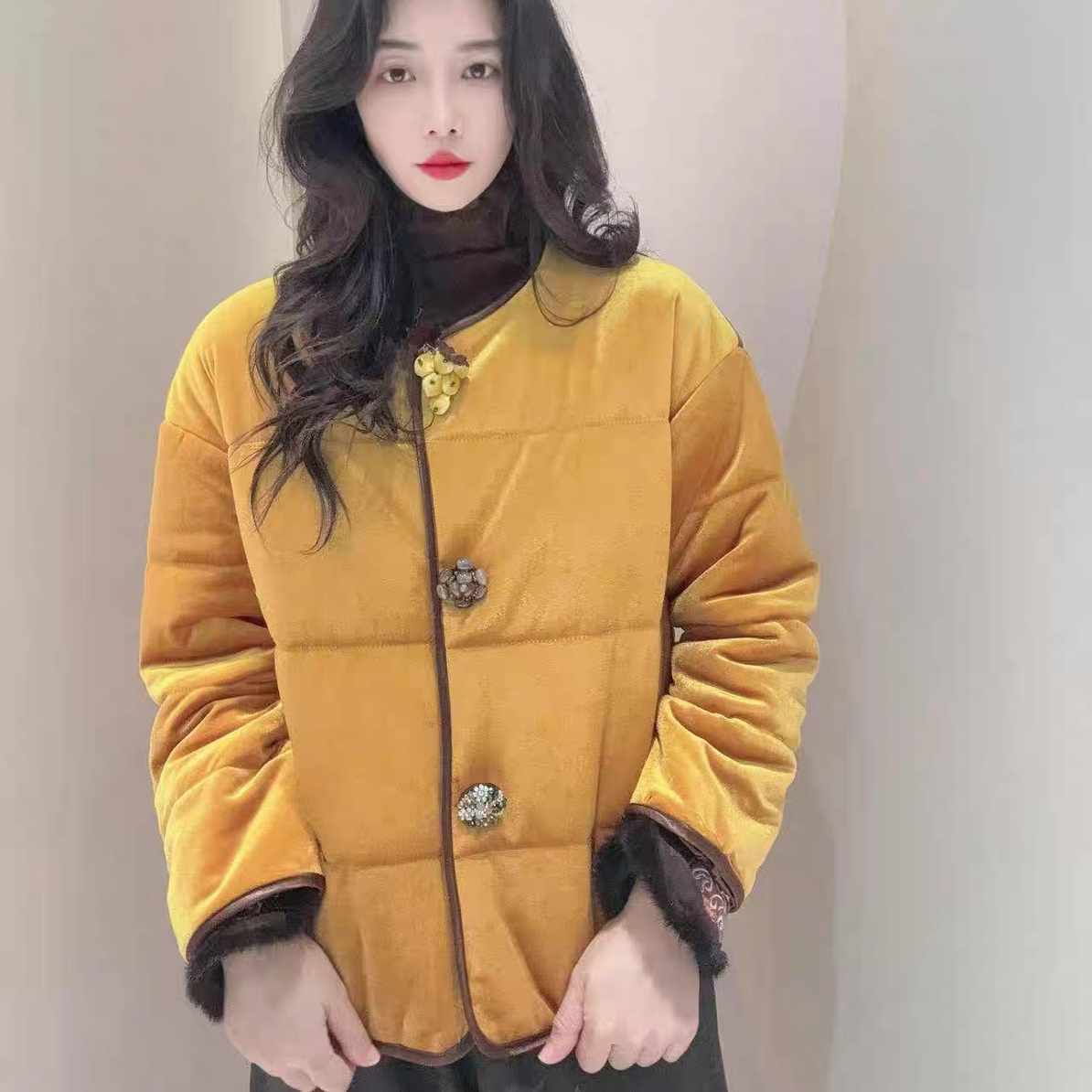 新中式国风外套女秋冬轻奢高级感复古盘扣气质名媛小香风短款上衣