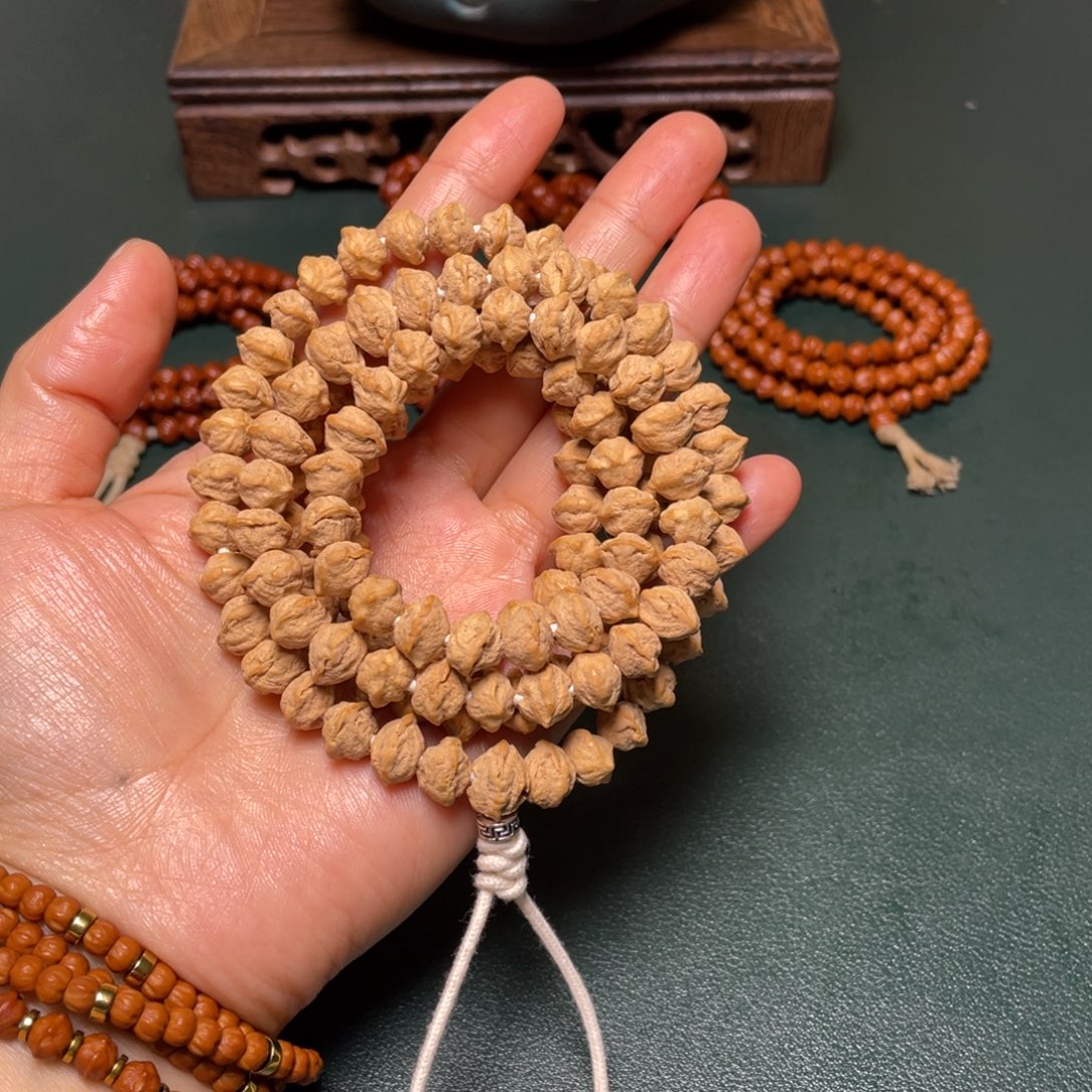 柏香籽/百香籽吊坠巨无霸脸谱