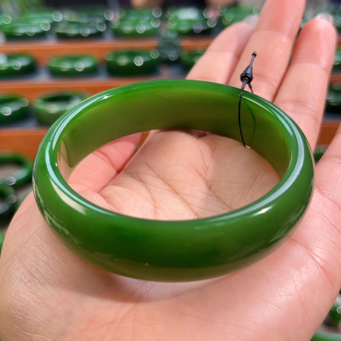 未镶嵌手镯和田玉5758