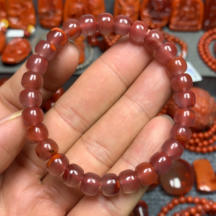 南红玛瑙手串未镶嵌8mm