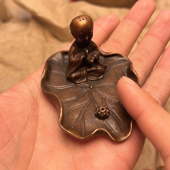 文玩铜器做工精良