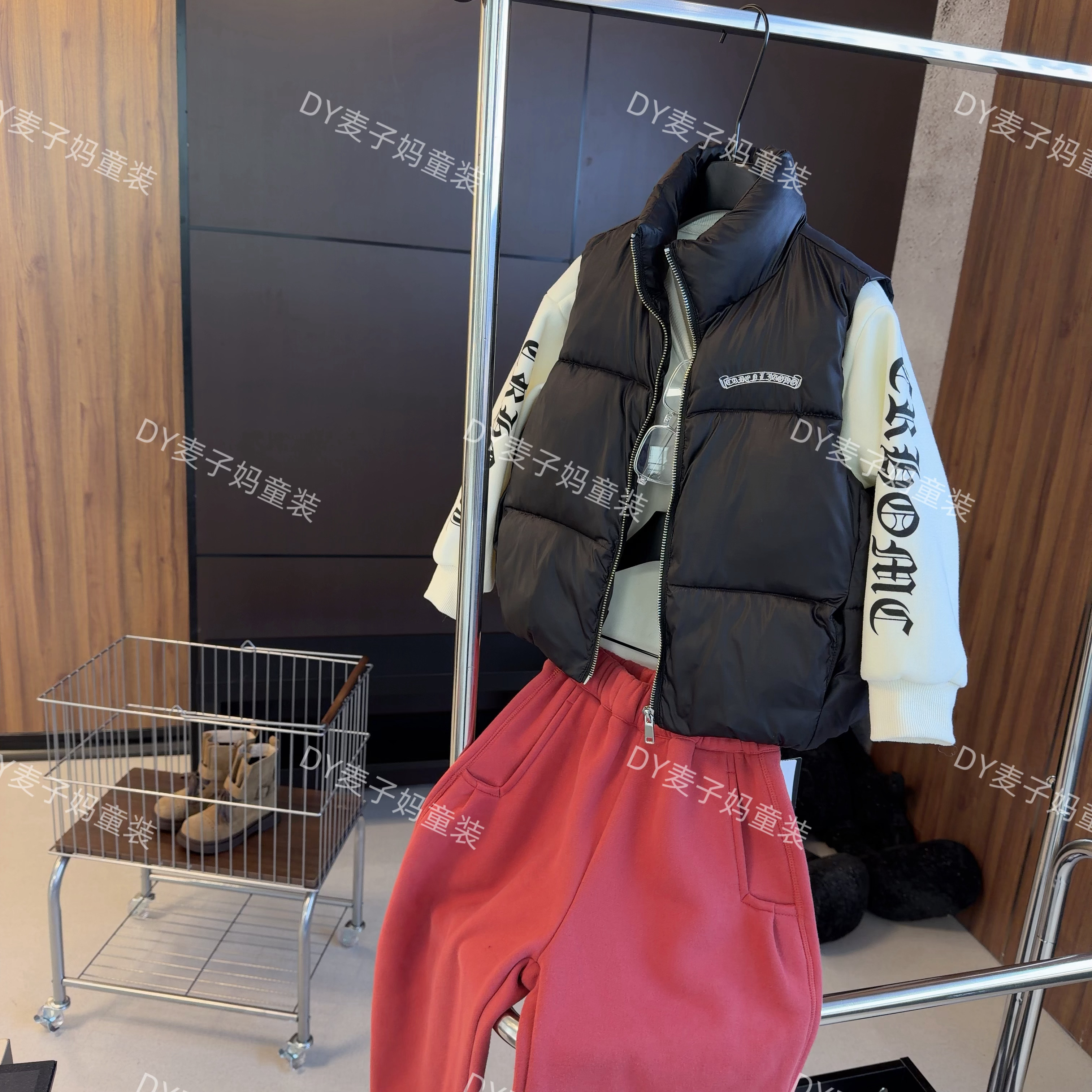  现货MZ.儿童中性加厚保暖哑光时髦潮牌马甲058