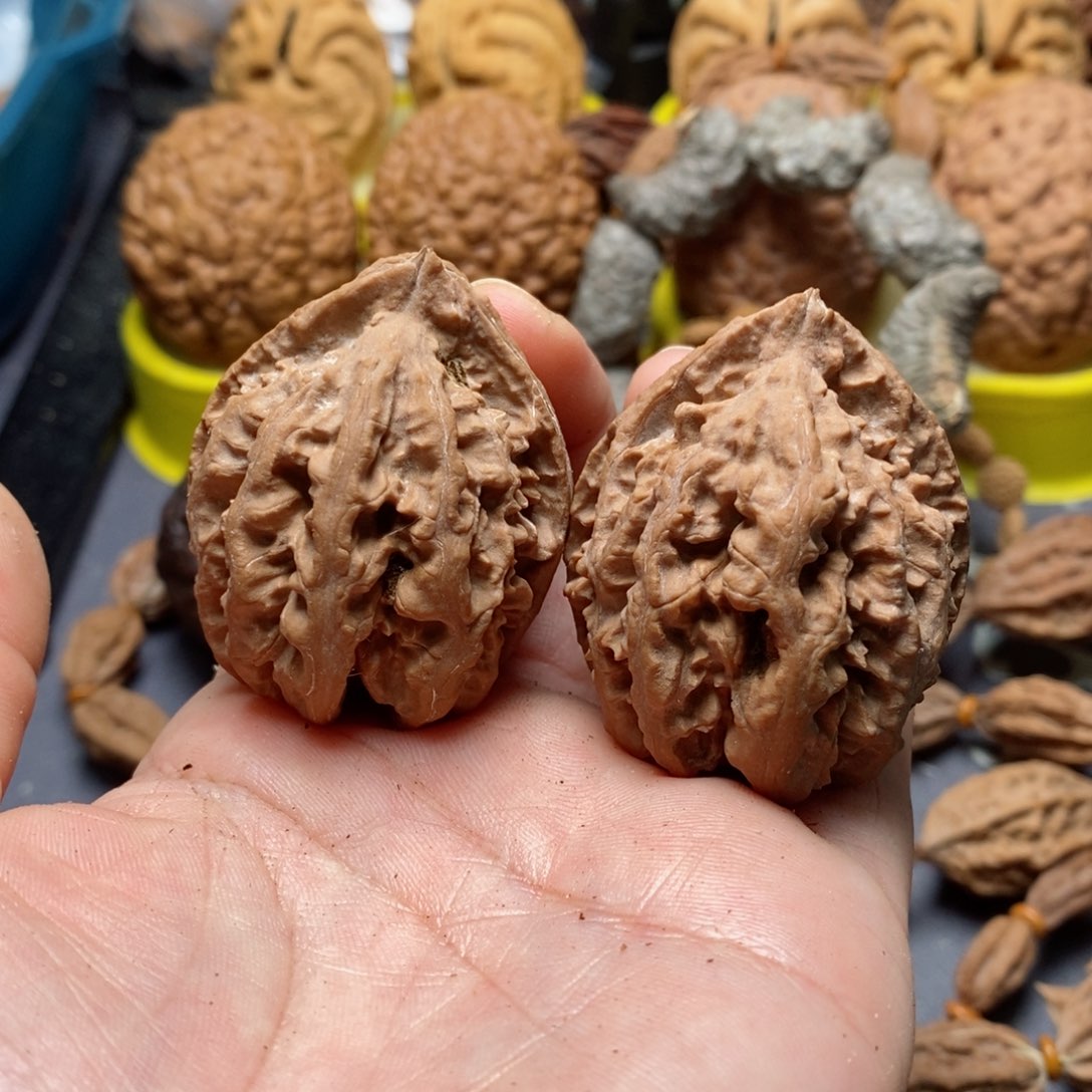 文玩核桃吊坠核桃52