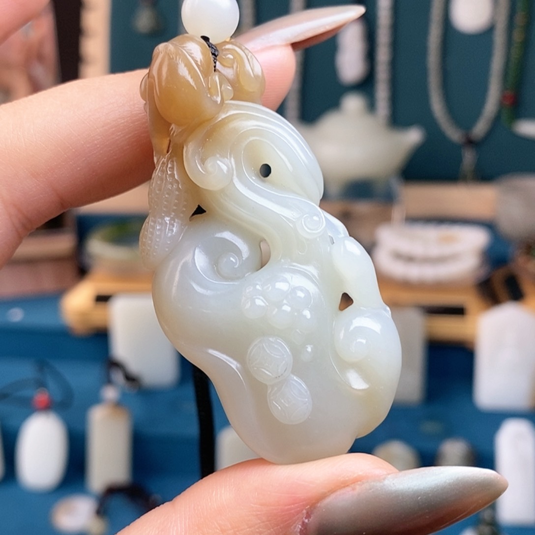 和田玉（糖玉）手链未镶嵌E**e