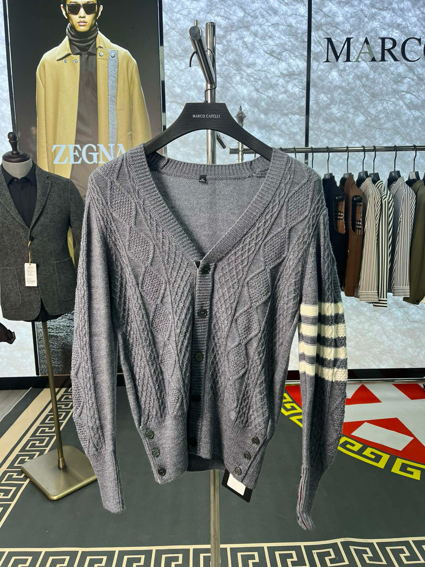 B87-秋冬新款 绵羊毛长袖休闲男士毛衣 经典简约款 -8020