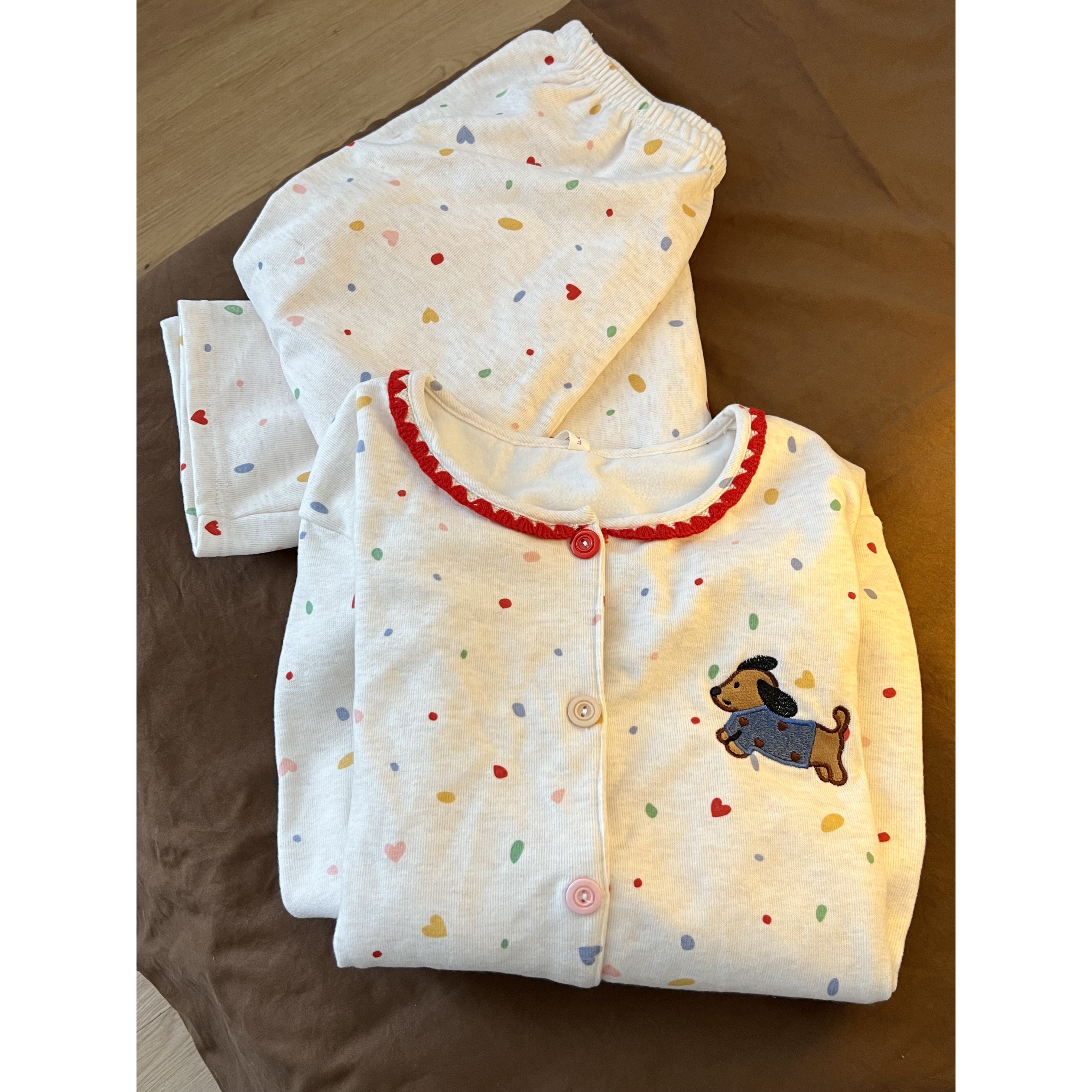 甜美彩色波点腊肠狗德绒睡衣女冬季新款加厚保暖家居服套装可外穿