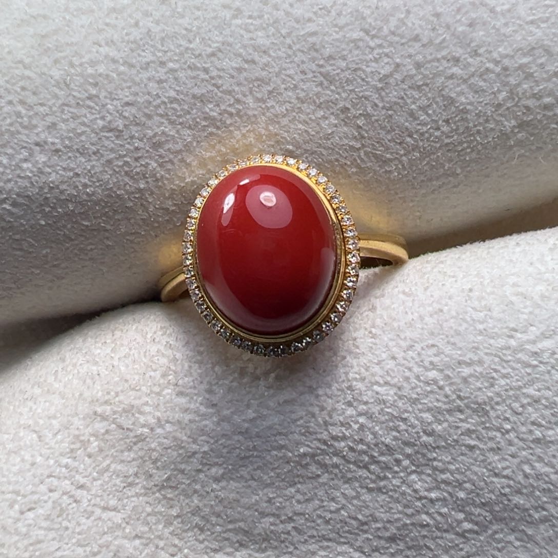 南红玛瑙戒指18K金镶嵌