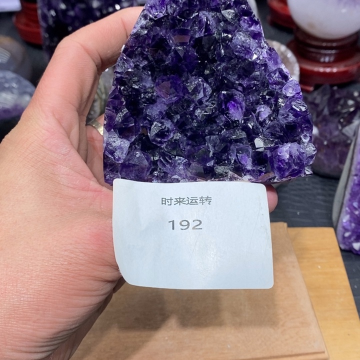 紫晶大型摆件（非配饰）未镶嵌