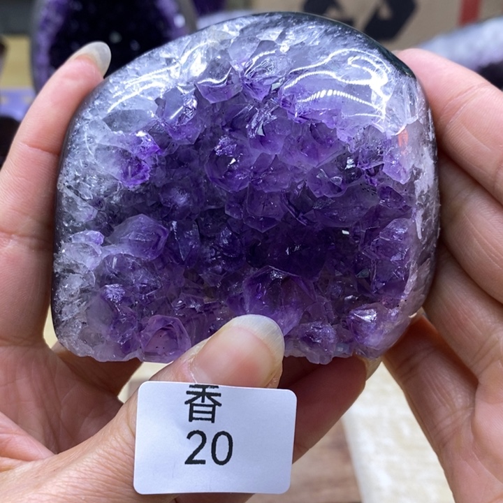 水晶大型摆件（非配饰）未镶嵌