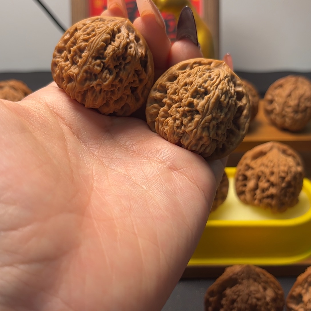 *****文玩核桃吊坠南疆石40