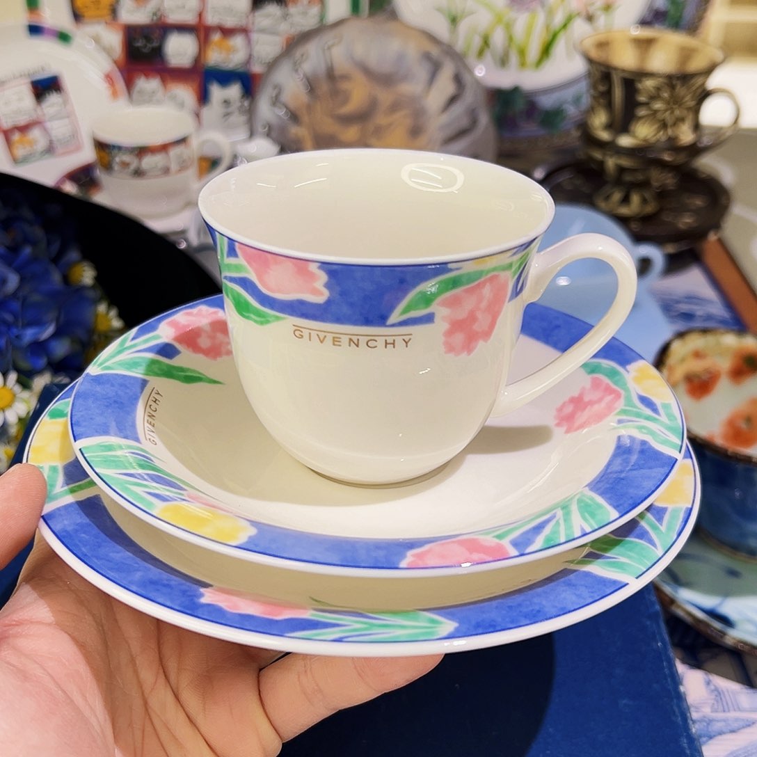 我想说这个视频有个男