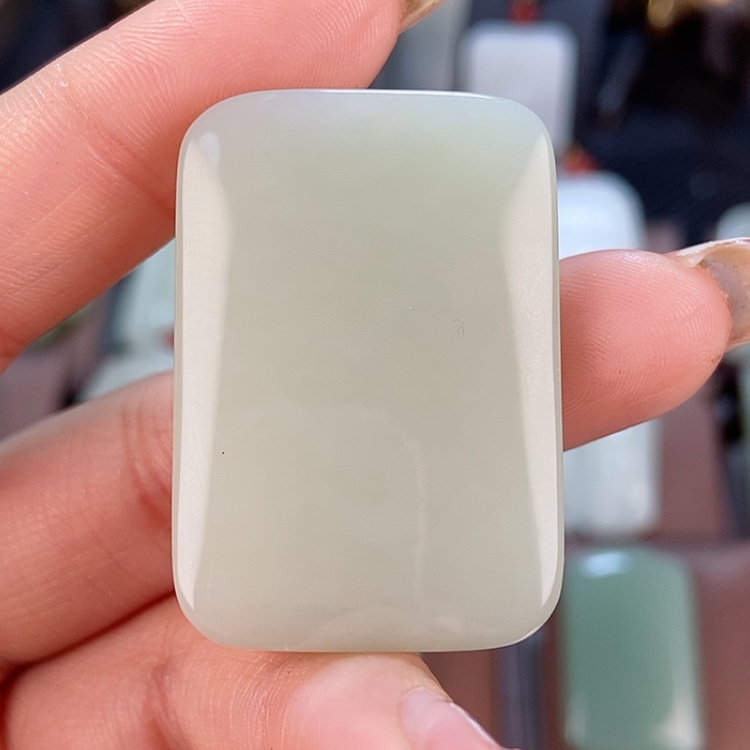 【闪购商品】和田玉颈饰未镶嵌