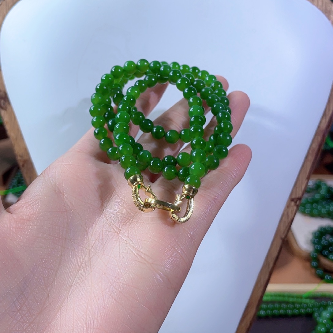 和田玉未镶嵌颈饰6