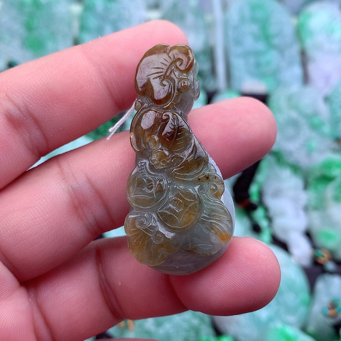 翡翠吊坠(不含链)未镶嵌