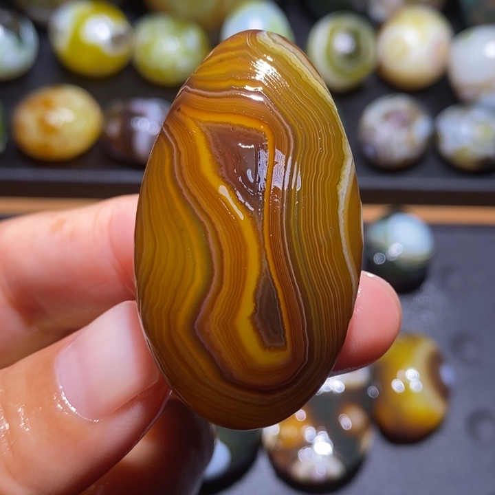 未镶嵌玛瑙/玉髓珠宝半成品113