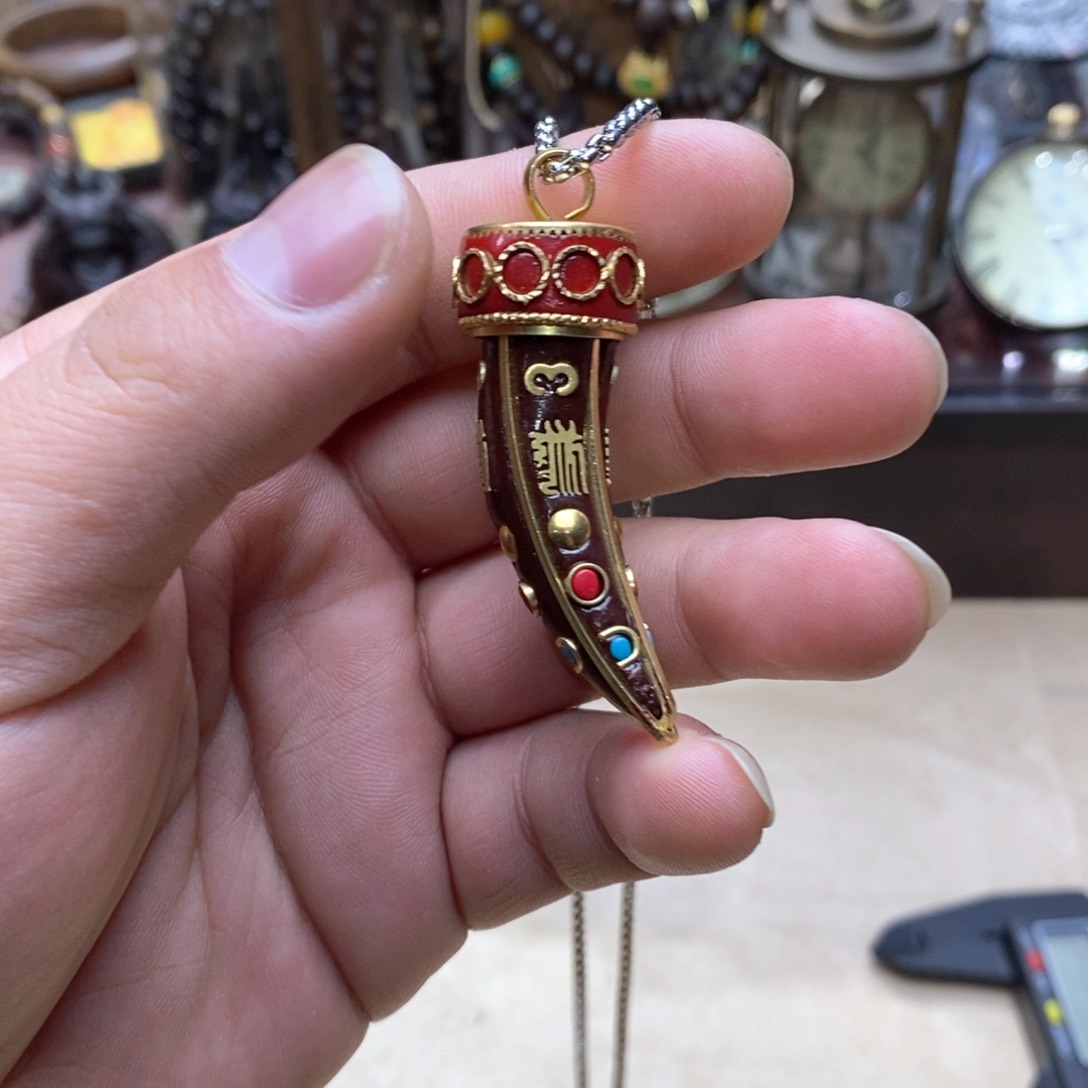 大叶紫檀（黑酸枝木类）