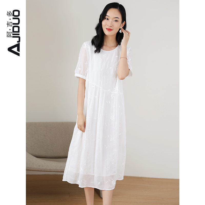 阿吉多A89972白色气质连衣裙女夏季绣花高级感大码遮肚长裙子