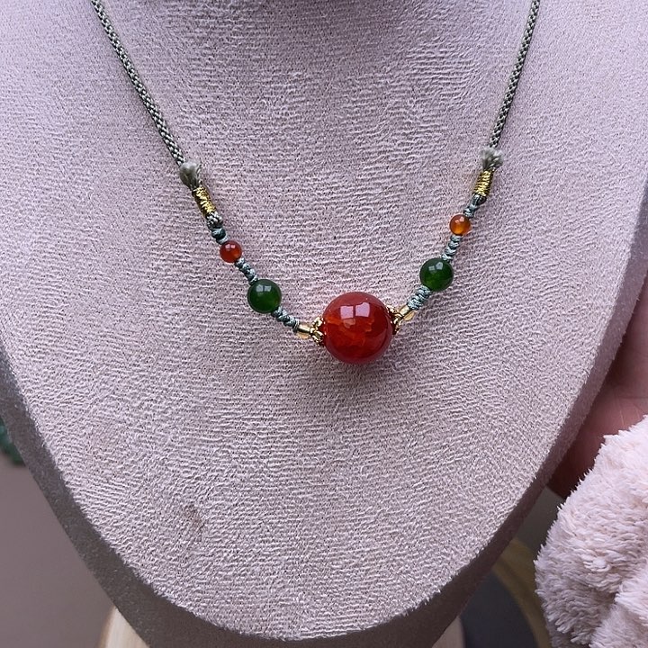 航***航石英质玉未镶嵌石英岩质玉