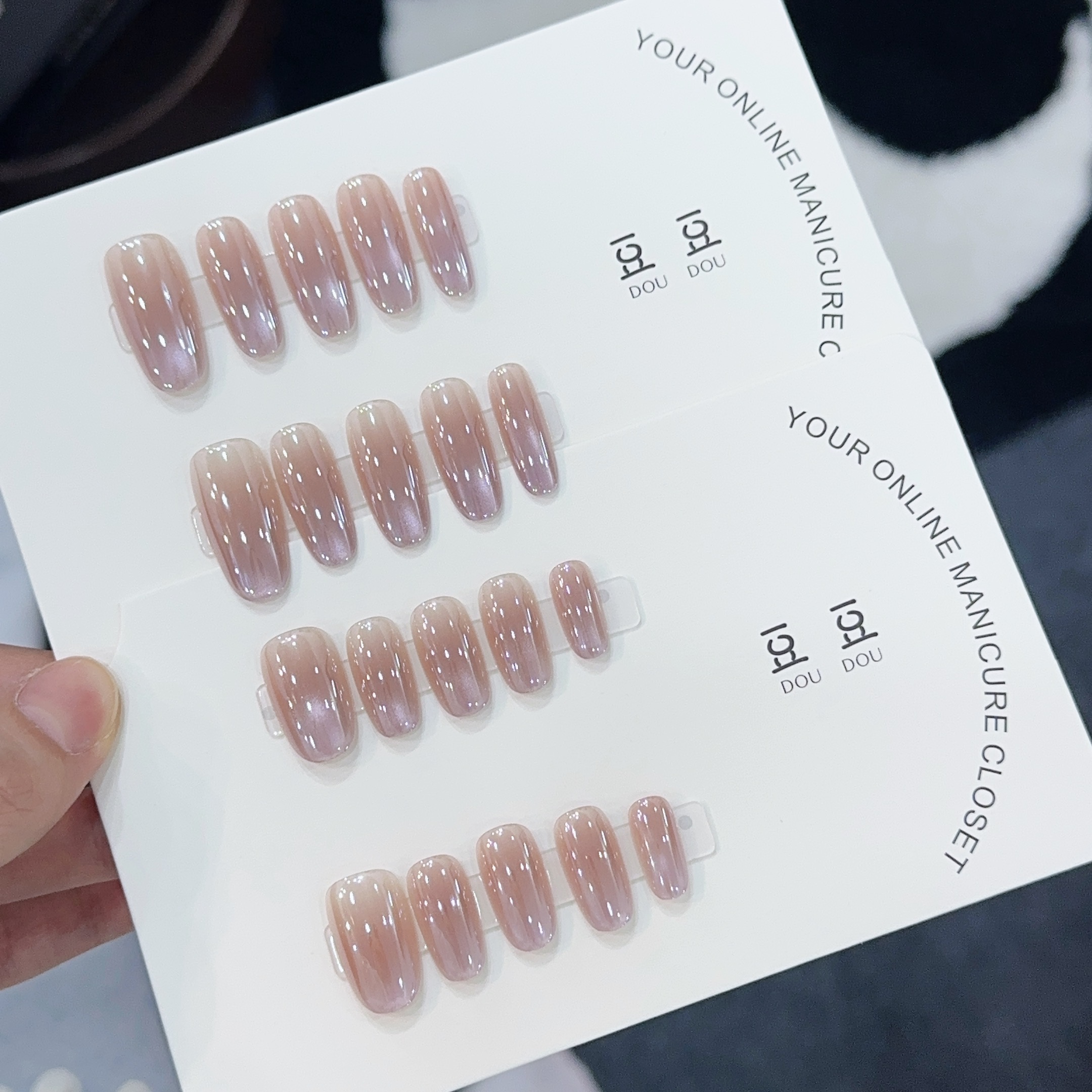 【紫凝晨露】淡紫色指尖追光猫眼简约精致纯手工穿戴甲甲片10片