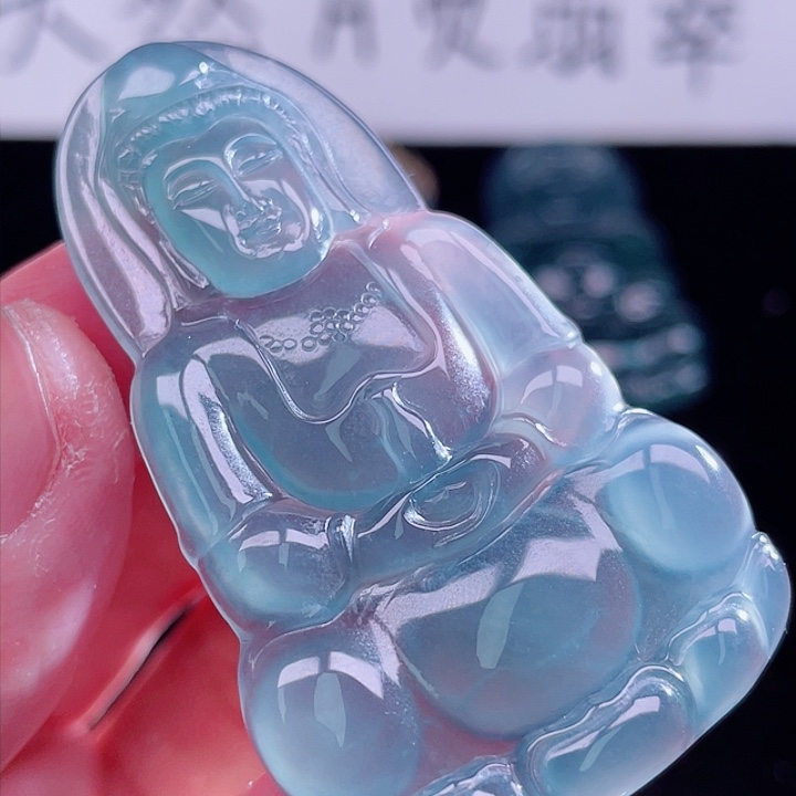 翡翠未镶嵌颈饰9999999999