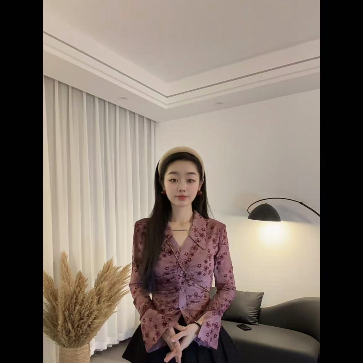 纯欲独特别致植绒印花加绒长袖女秋冬甜辣风设计感修身打底上衣