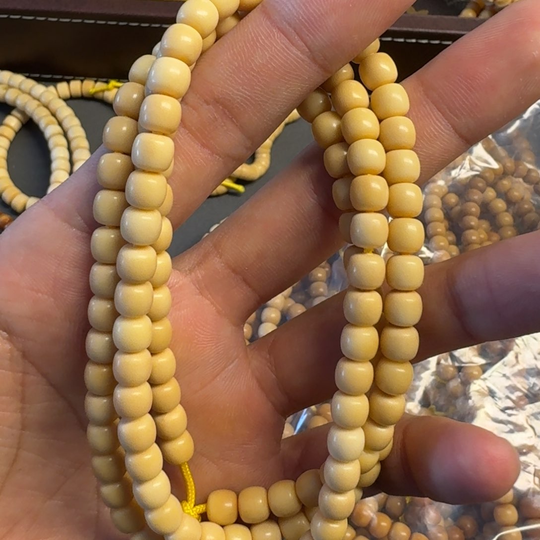 菩提根/象牙果吊坠白宇