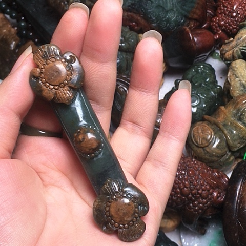 岫岩河磨玉（透闪石质玉）未镶嵌挂件