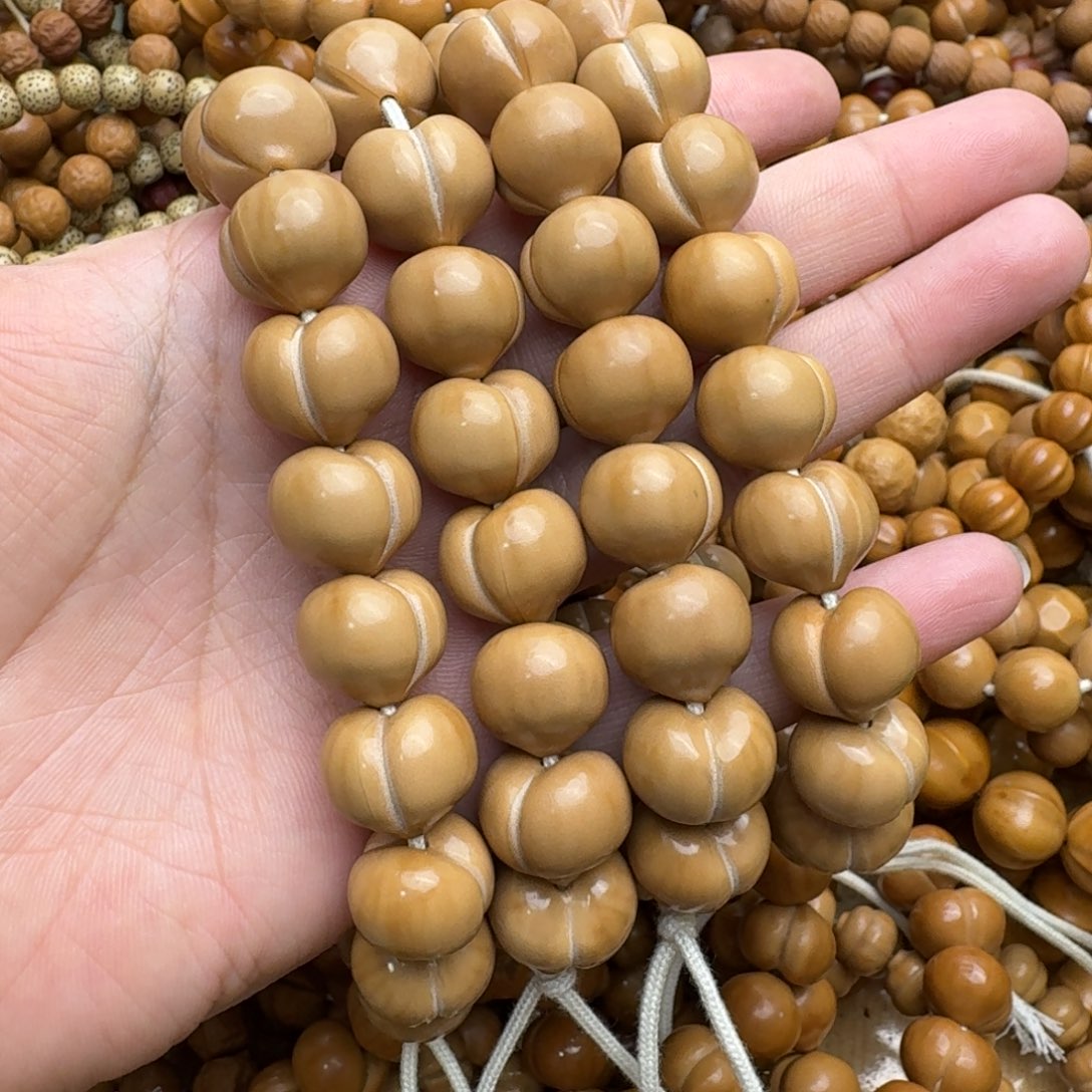 猴头核桃手串微瑕屁桃