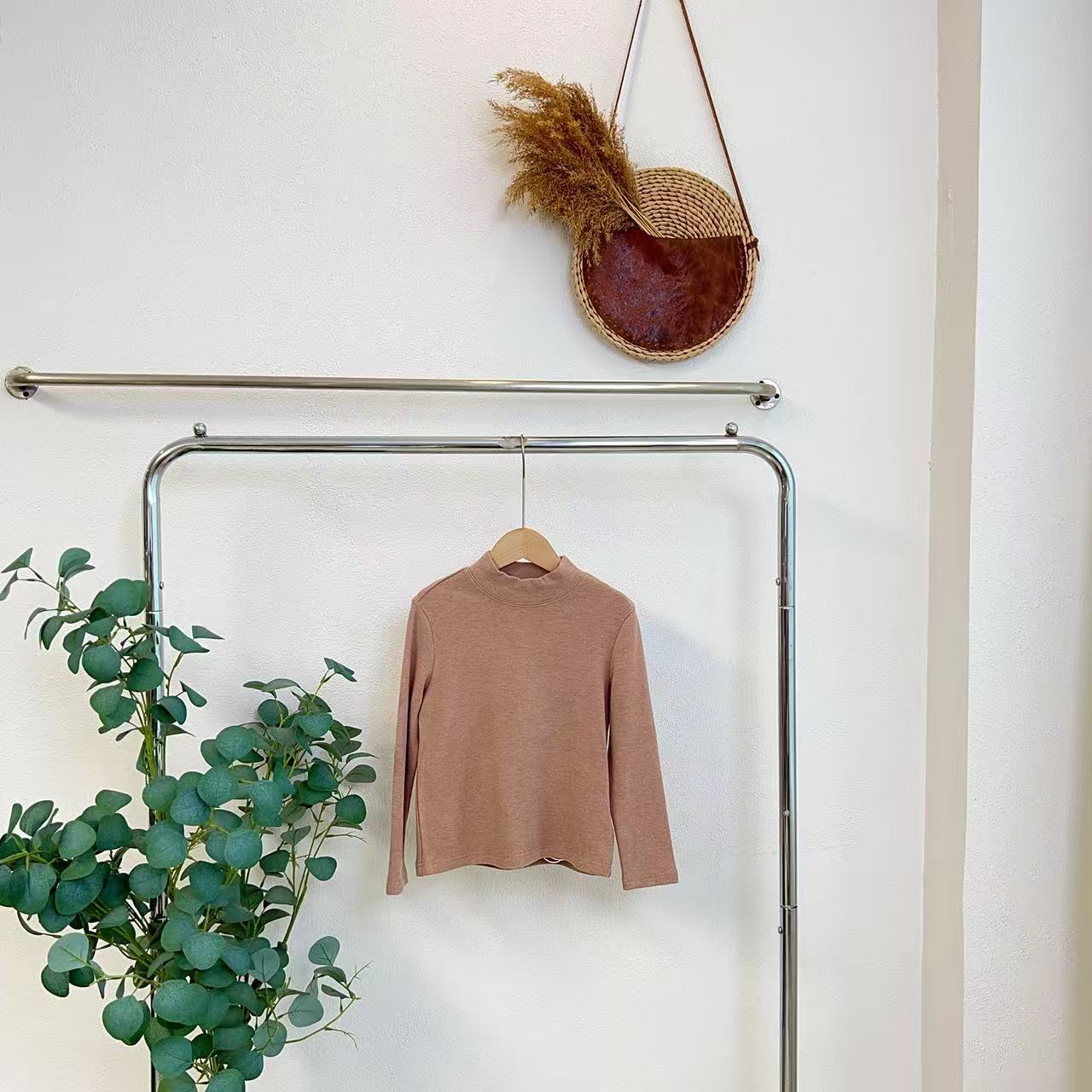 2843贝脏粉色高领保暖打底衫