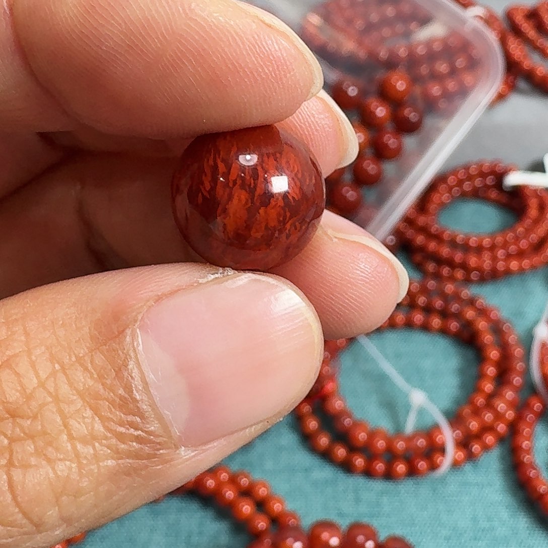 南红玛瑙未镶嵌项链