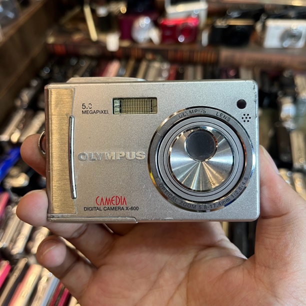 9新 Olympus/奥林巴斯 X600日英文500w像素3倍变焦 自备XD卡