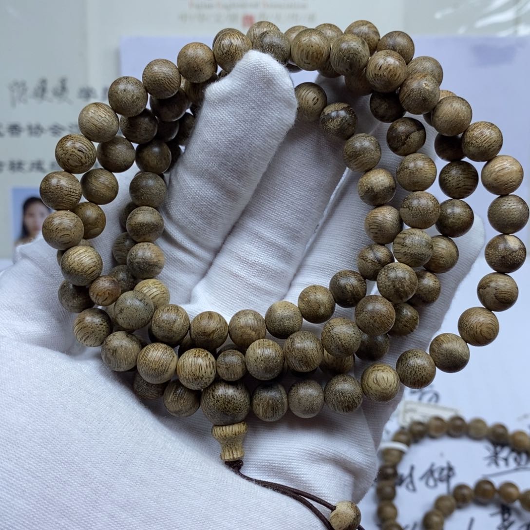 沉香手串泰国软丝 08多 随机发