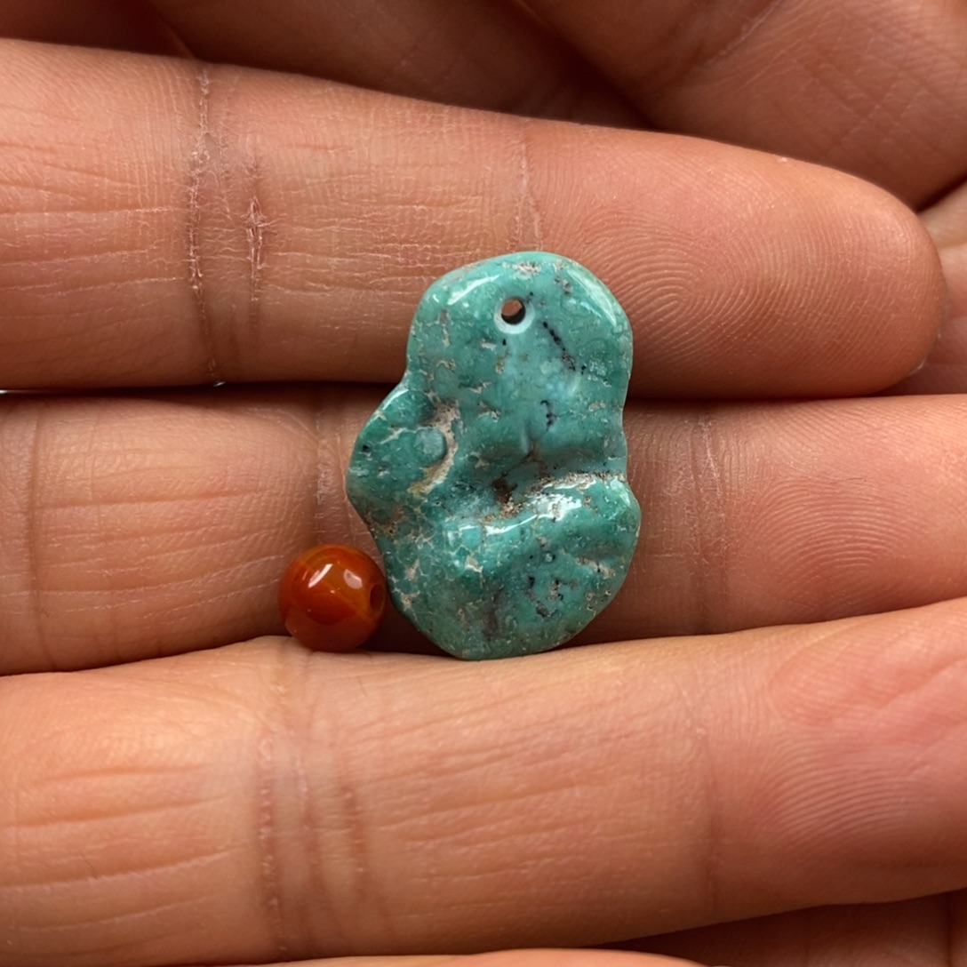 南红玛瑙未镶嵌珠宝奇石