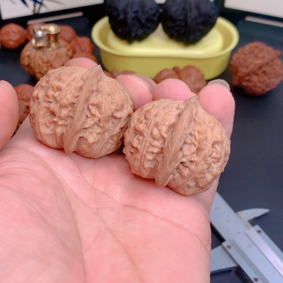 文玩核桃把件黄杆