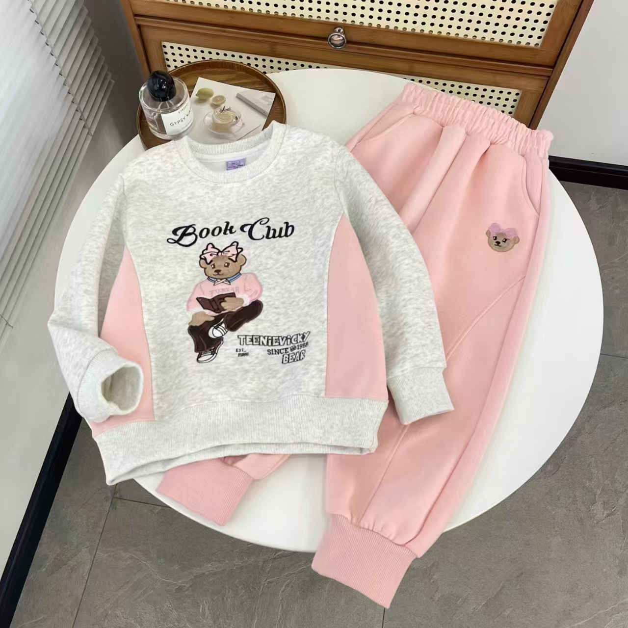 2024冬季新款儿童女童卡通熊运动休闲加绒套装（110-160)