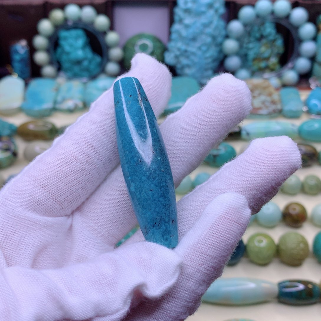 绿松石颈饰未镶嵌奈****岸