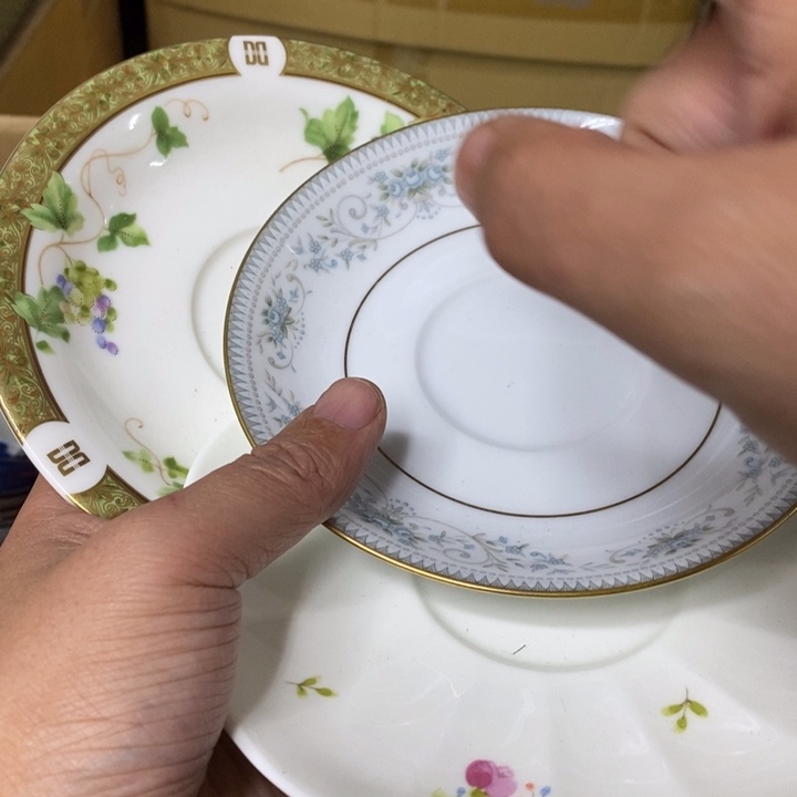 瓷片哈哈哈哈哈哈哈哈