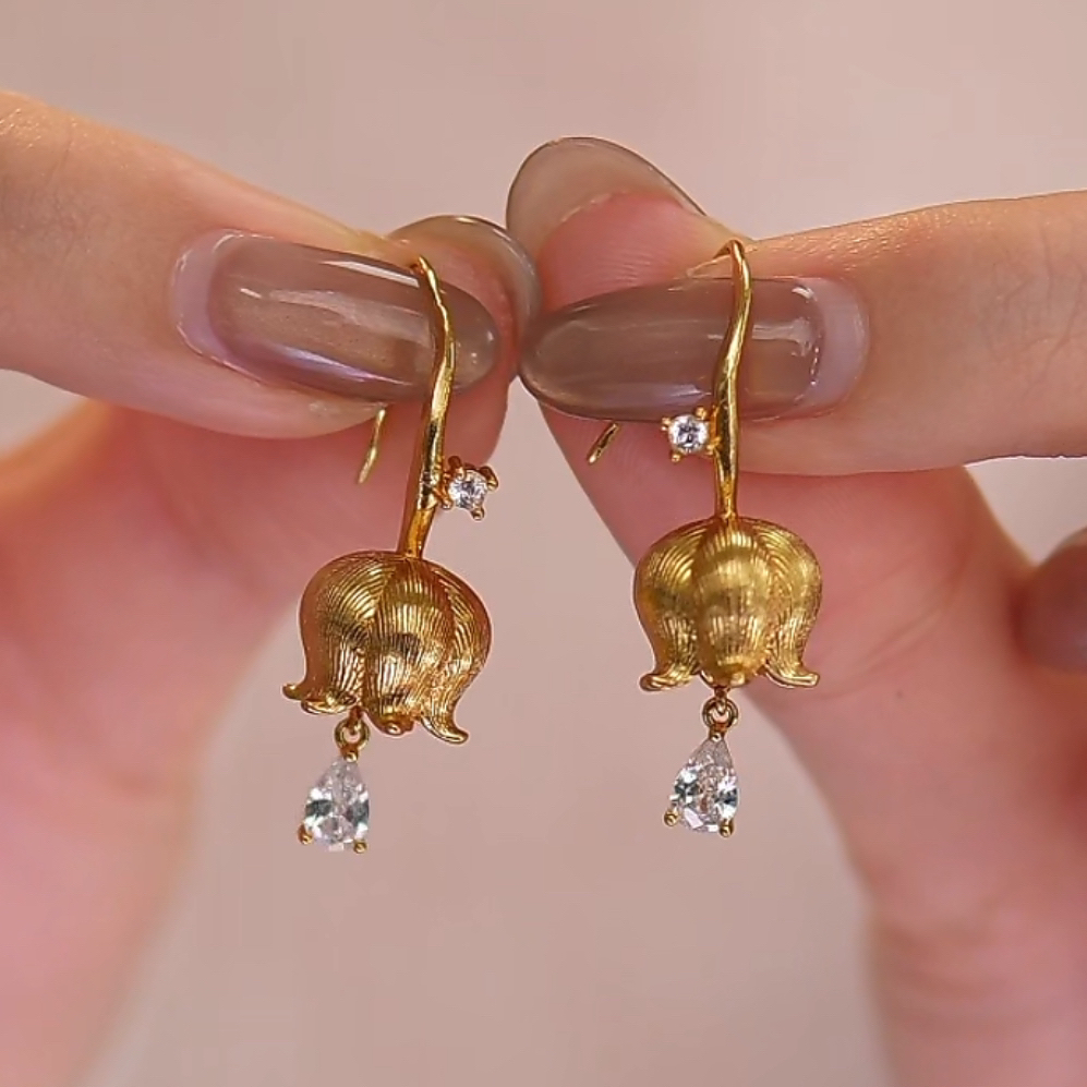 愿岛 黄铜合成锆石耳饰 法式气质哑光拉丝金属铃兰花耳环EH2888