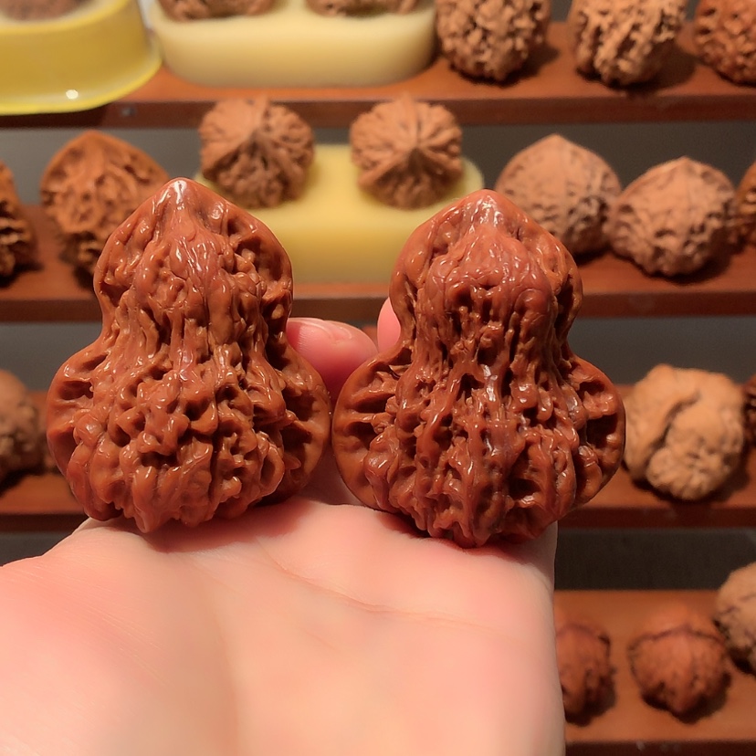 【闪购商品】文玩核桃把件差尺寸