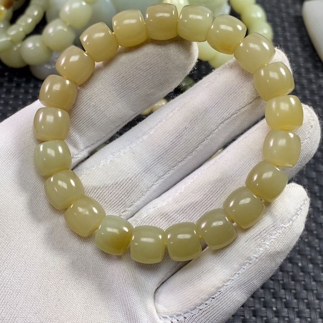 和田玉手链未镶嵌