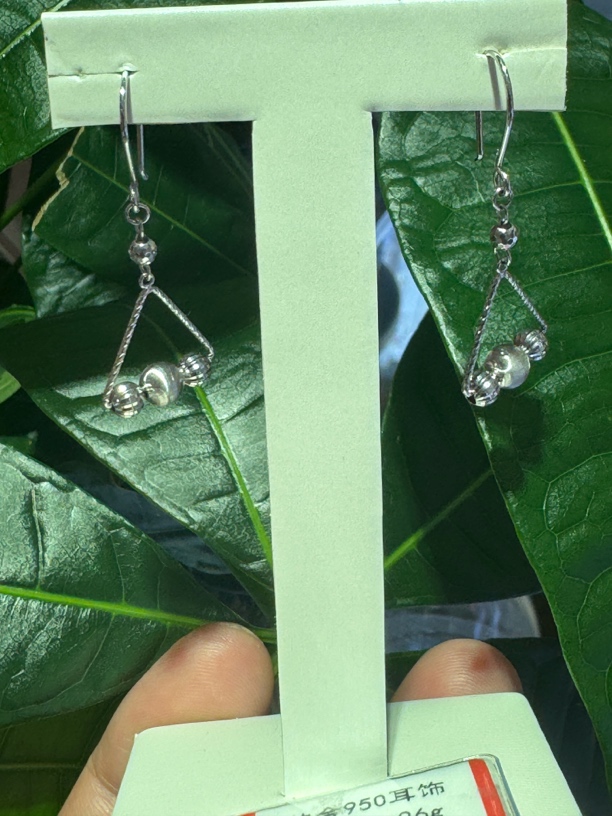铂金PT950耳饰2.96克