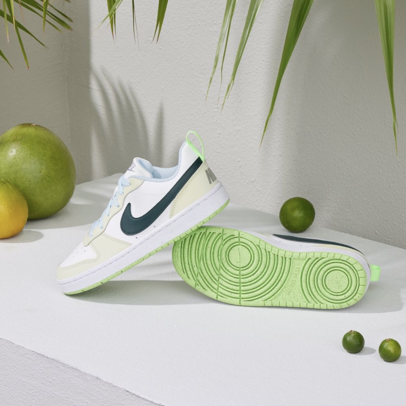NIKE/耐克【流光机能风】COURT大童经典时尚复古板鞋FV8121131