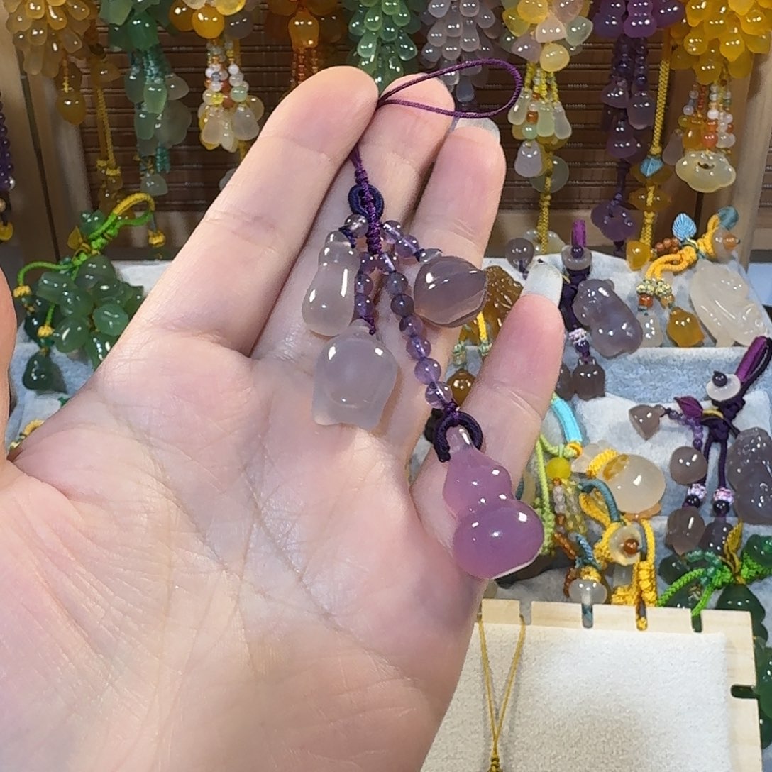 天***方玛瑙/玉髓未镶嵌福利款通货料子带有包容点新疆西藏不包邮