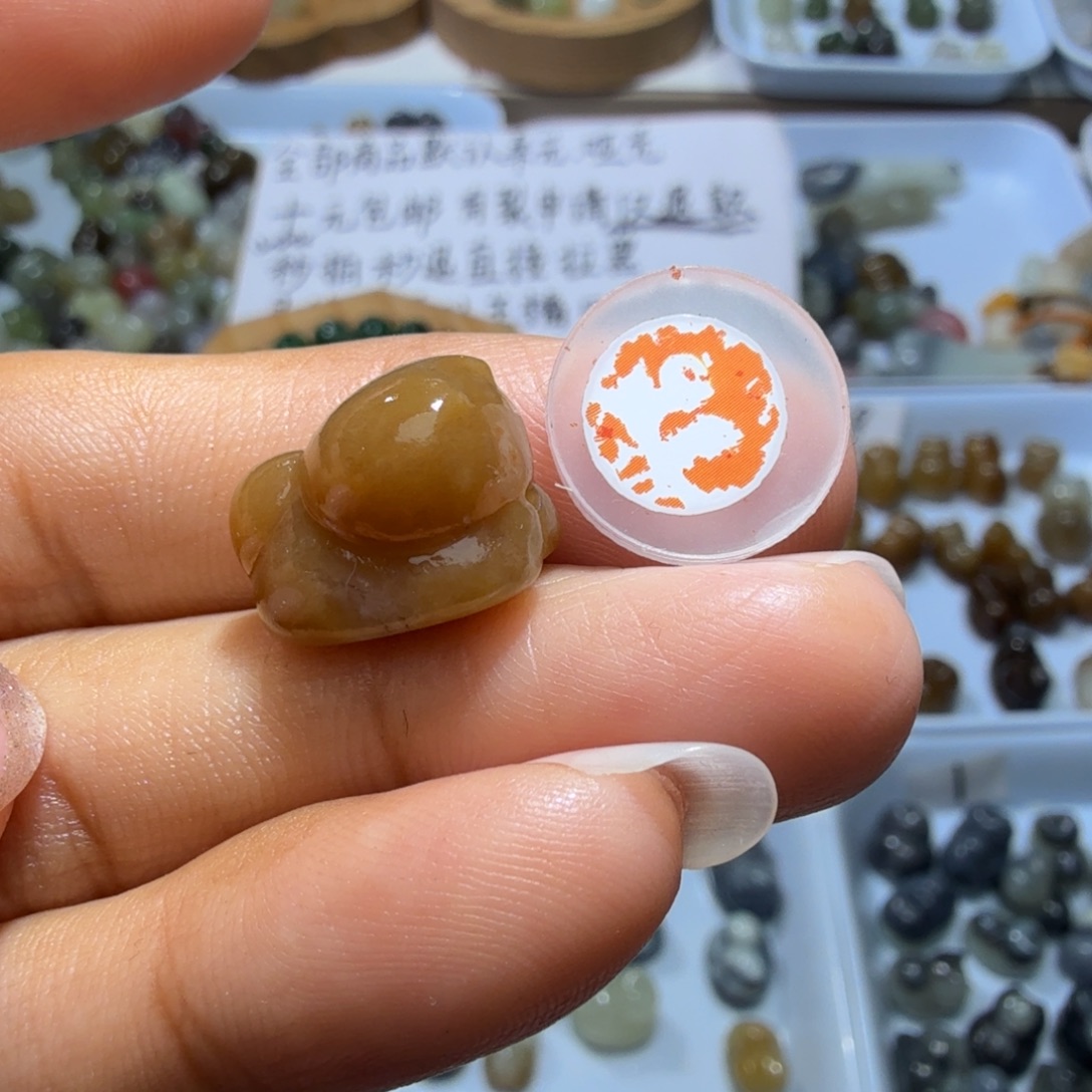 和田玉未镶嵌珠宝奇石