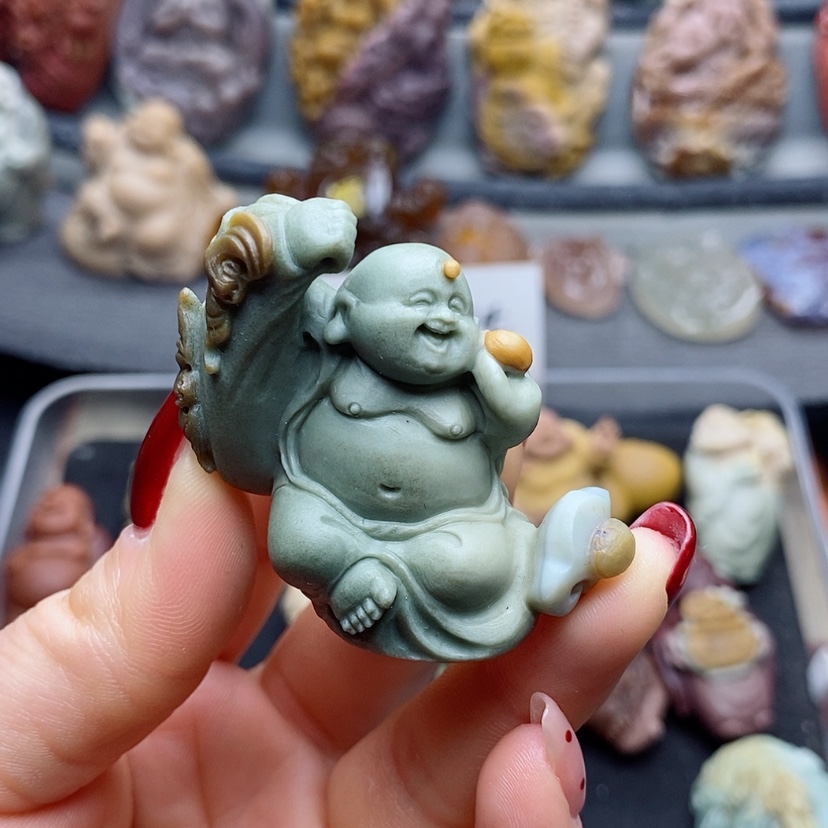 【闪购商品】定制石英质玉吊坠未镶嵌