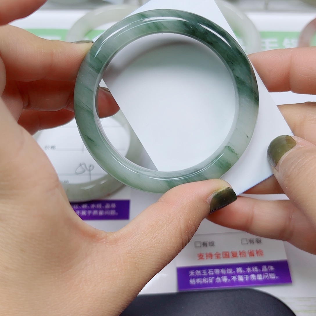 石英质玉未镶嵌手镯/63/54