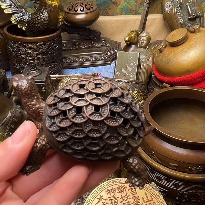 精美铜器批发档口