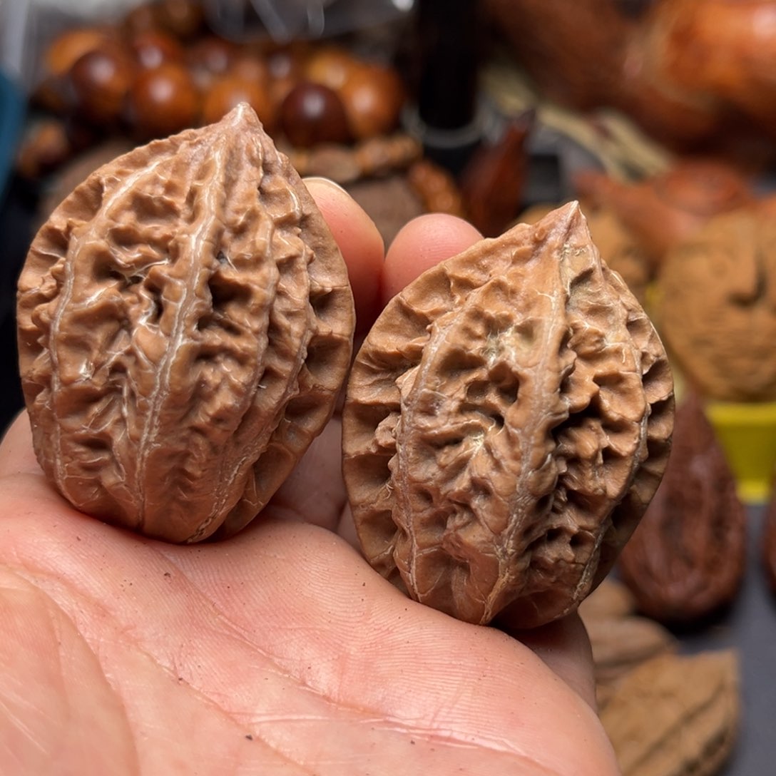 手串文玩核桃瑕疵54