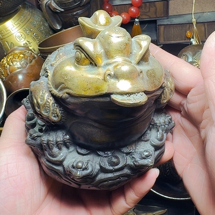 铜器摆件收收藏藏